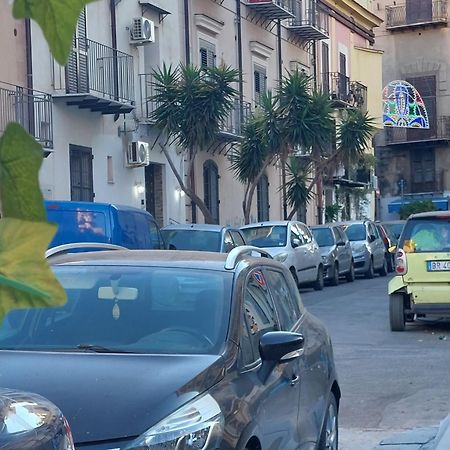 Stanza Sicilia Bedda Apartment Palermo Exterior photo